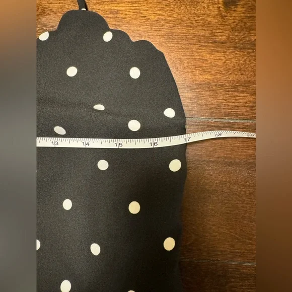 NWOT J. Crew Black and White Polka Dot Scalloped Tank top - Picture 6 of 7